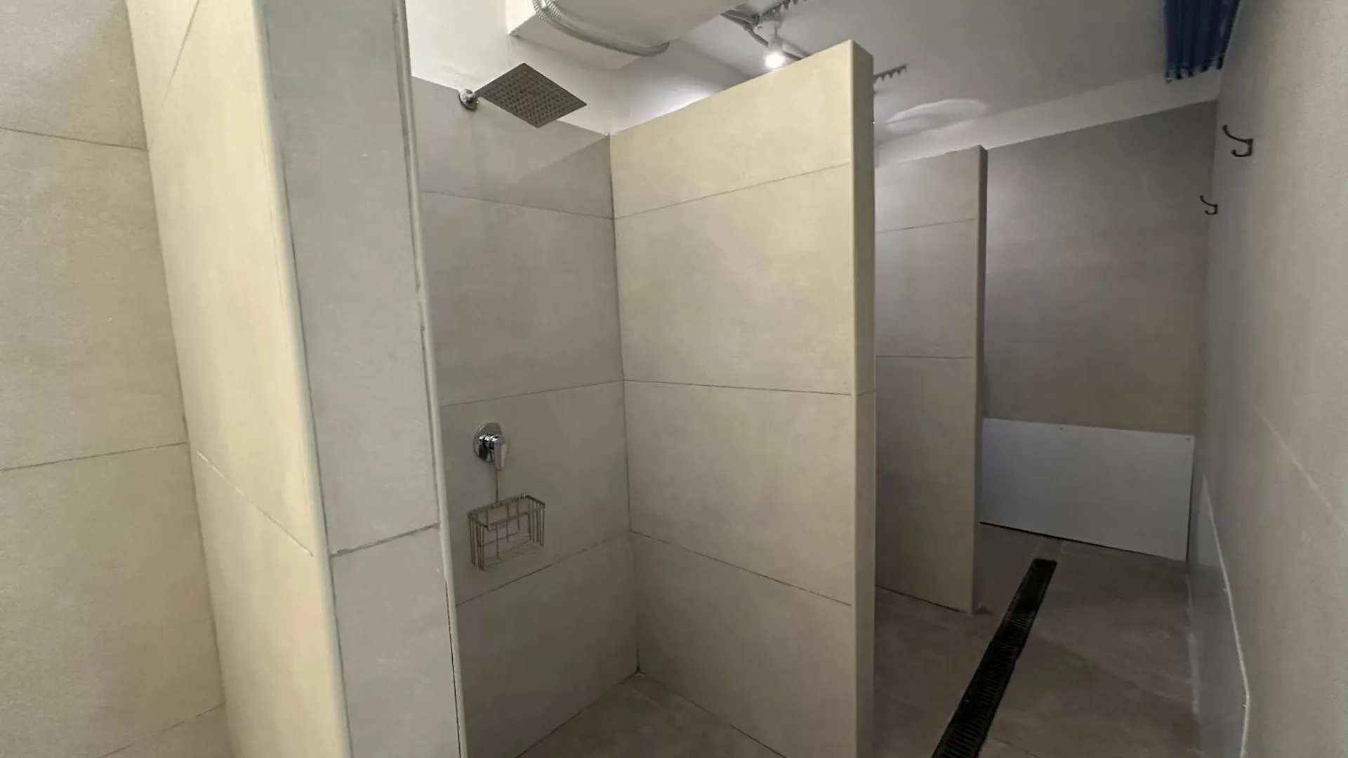 Cconforthotels Host Bari Centrale Хостел